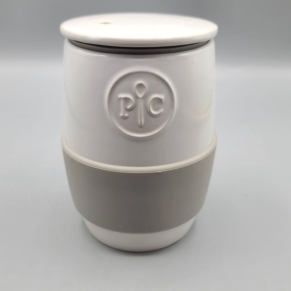 Pampered Chef White Cup for Egg Cooker Oatmeal Cake Mug With Lid Silicone Grip